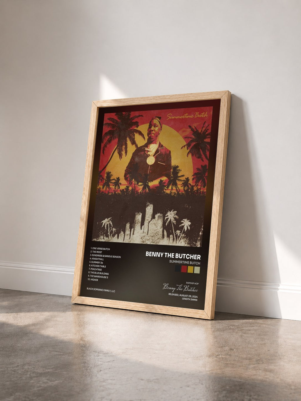 #bois Tableau de l'album Summertime Butch de Benny The Butcher vu de trois quarts, cadre en bois brut