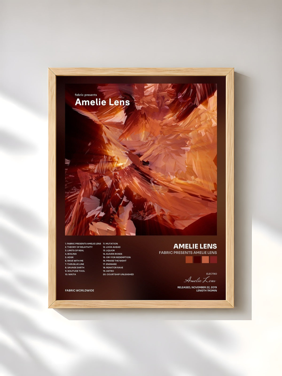 #bois Tableau de l'album fabric presents Amelie Lens de Amelie Lens, cadre en bois brut, imprimé et encadré en France