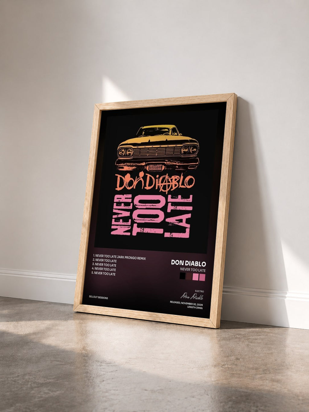#bois Tableau de l'album Never Too Late de Don Diablo vu de trois quarts, cadre en bois brut