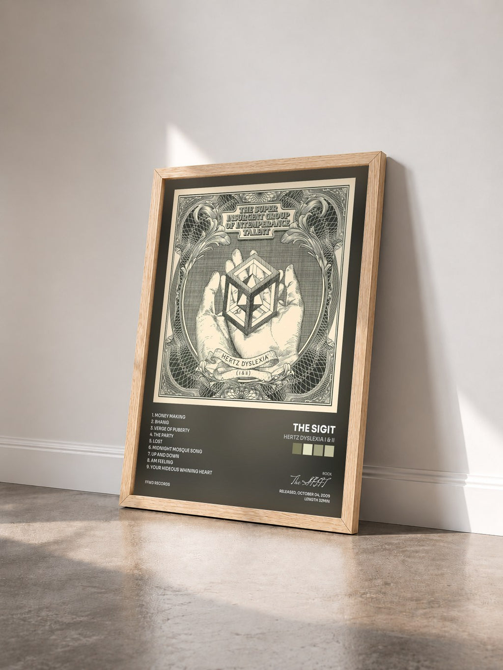 #bois Tableau de l'album Hertz Dyslexia I & II de The SIGIT vu de trois quarts, cadre en bois brut