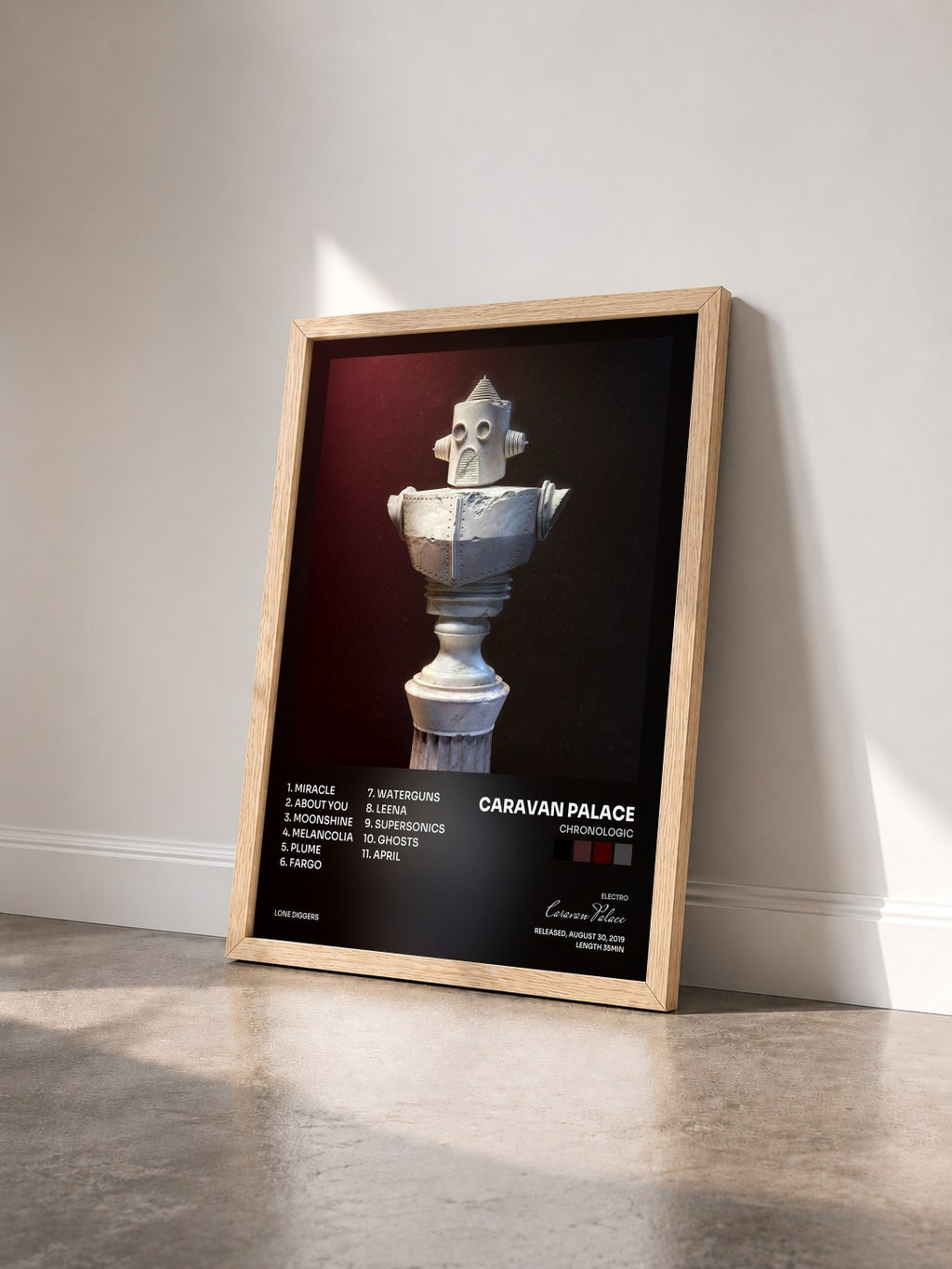 #bois Tableau de l'album Chronologic de Caravan Palace vu de trois quarts, cadre en bois brut