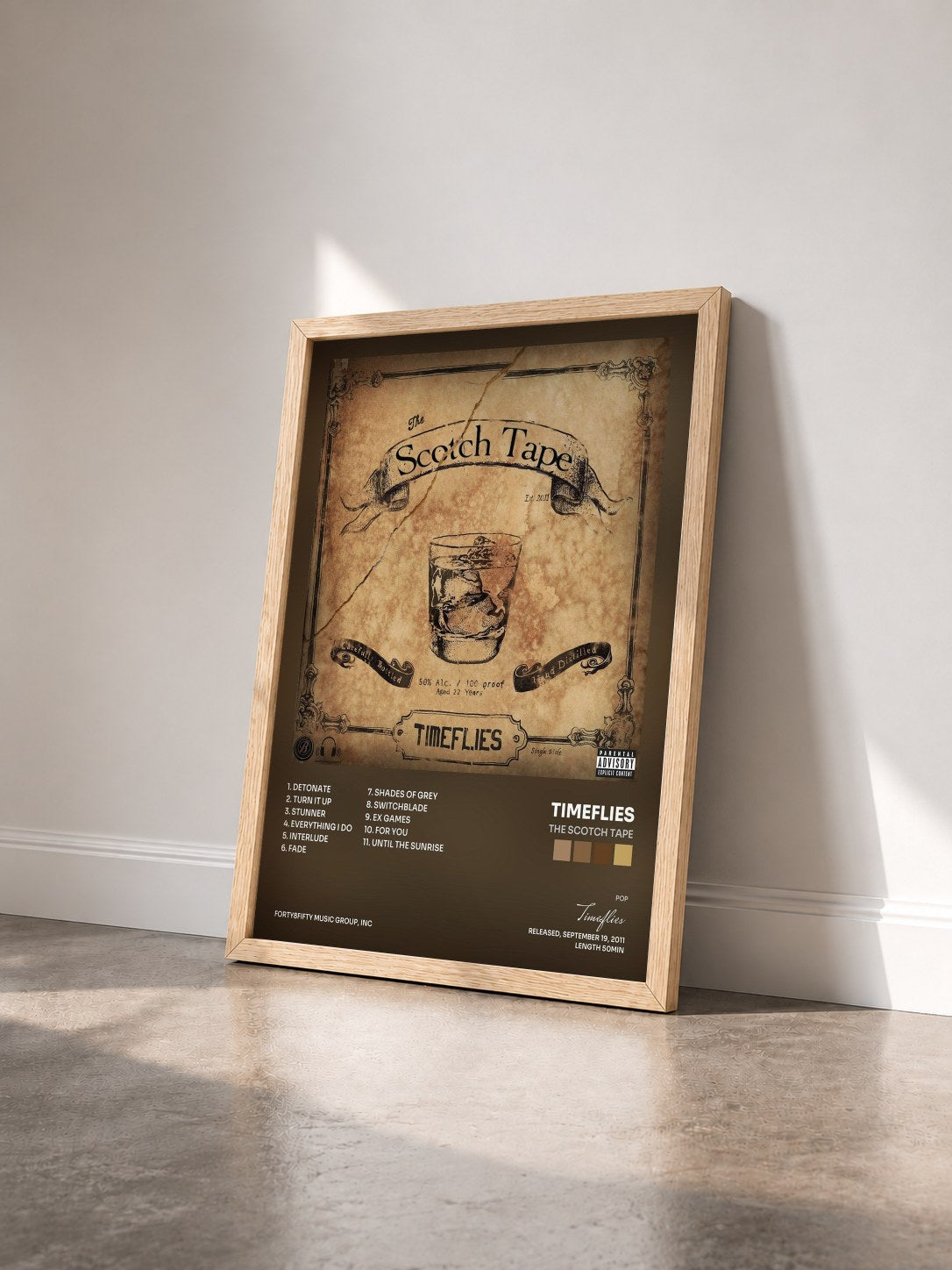 #bois Tableau de l'album The Scotch Tape de Timeflies vu de trois quarts, cadre en bois brut