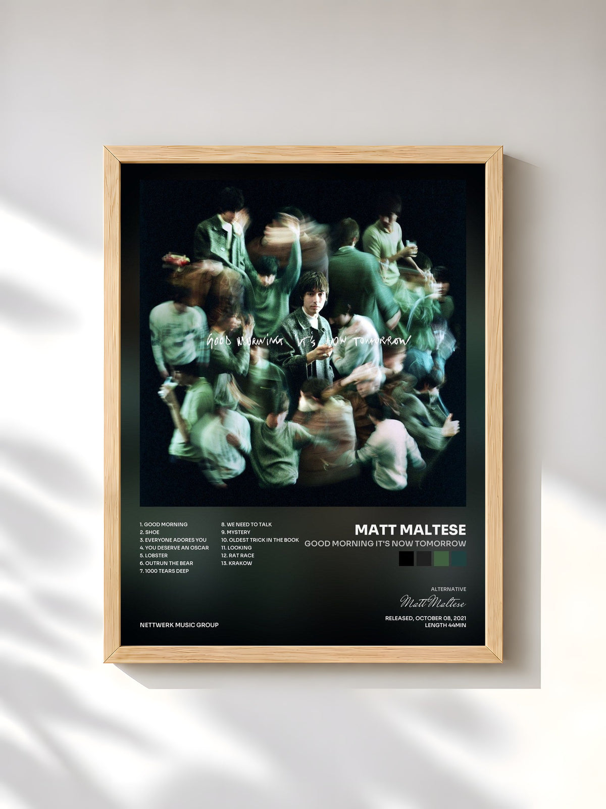 #bois Tableau de l'album Good Morning It's Now Tomorrow de Matt Maltese, cadre en bois brut, imprimé et encadré en France