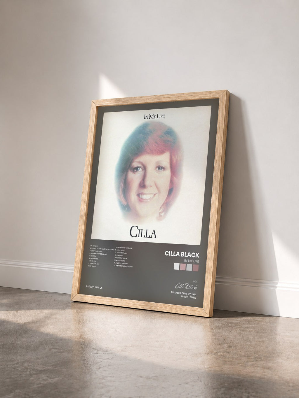 #bois Tableau de l'album In My Life de Cilla Black vu de trois quarts, cadre en bois brut