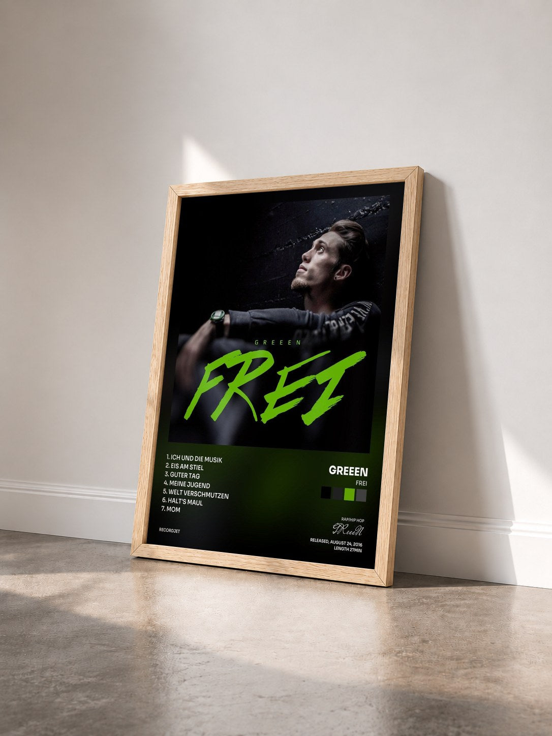 #bois Tableau de l'album Frei de GReeeN vu de trois quarts, cadre en bois brut