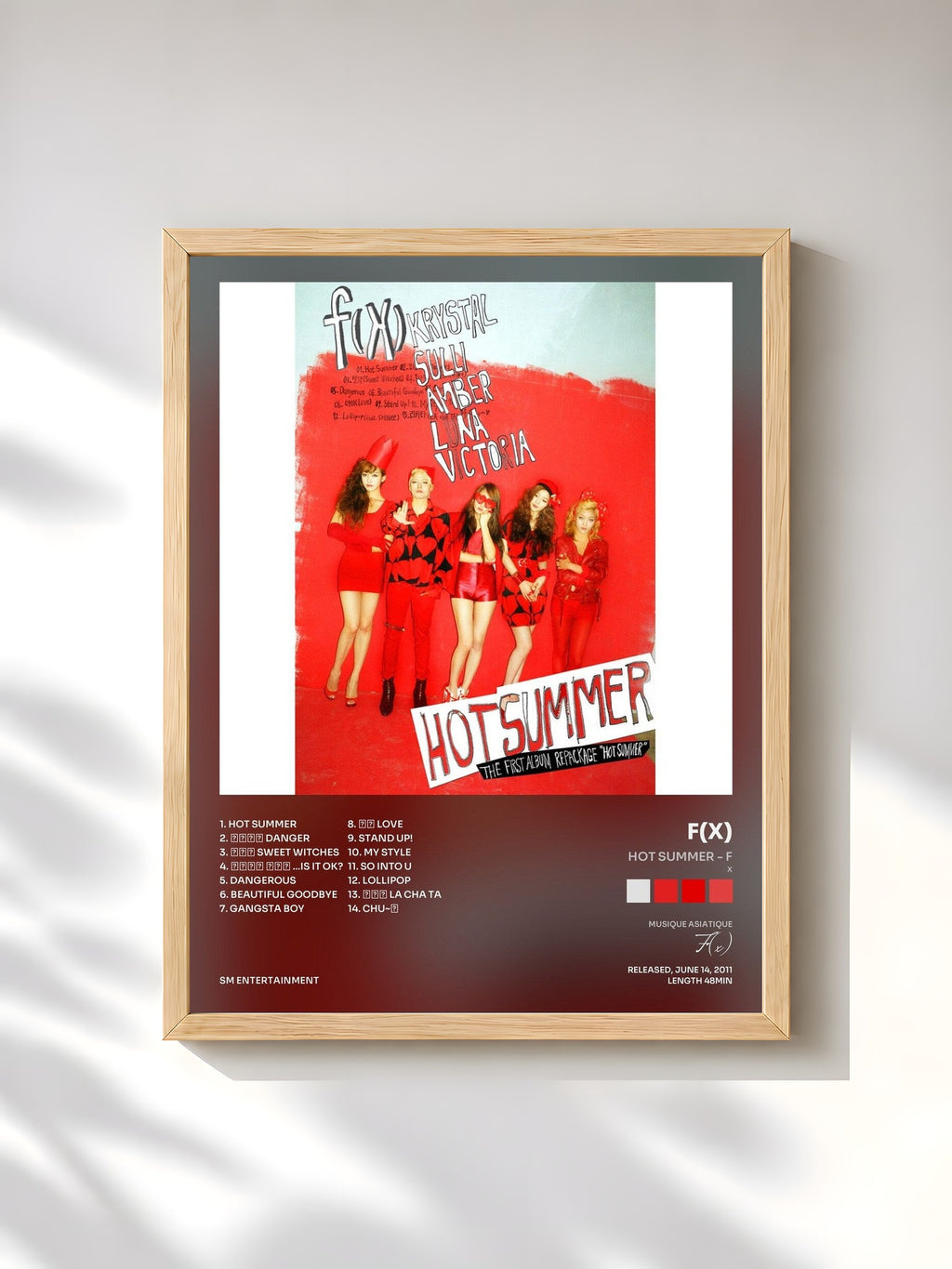 #bois Tableau de l'album Hot Summer - f(x) 1st Album Repackage de F(x), cadre en bois brut, imprimé et encadré en France