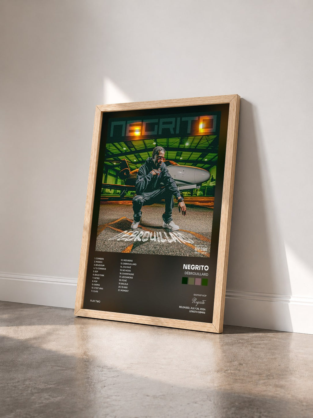 #bois Tableau de l'album Débrouillard de Negrito vu de trois quarts, cadre en bois brut