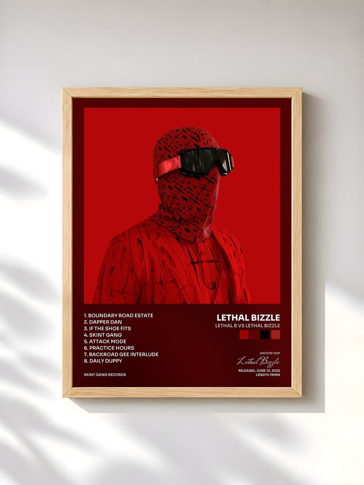 #bois Tableau de l'album Lethal B vs Lethal Bizzle de Lethal Bizzle, cadre en bois brut, imprimé et encadré en France