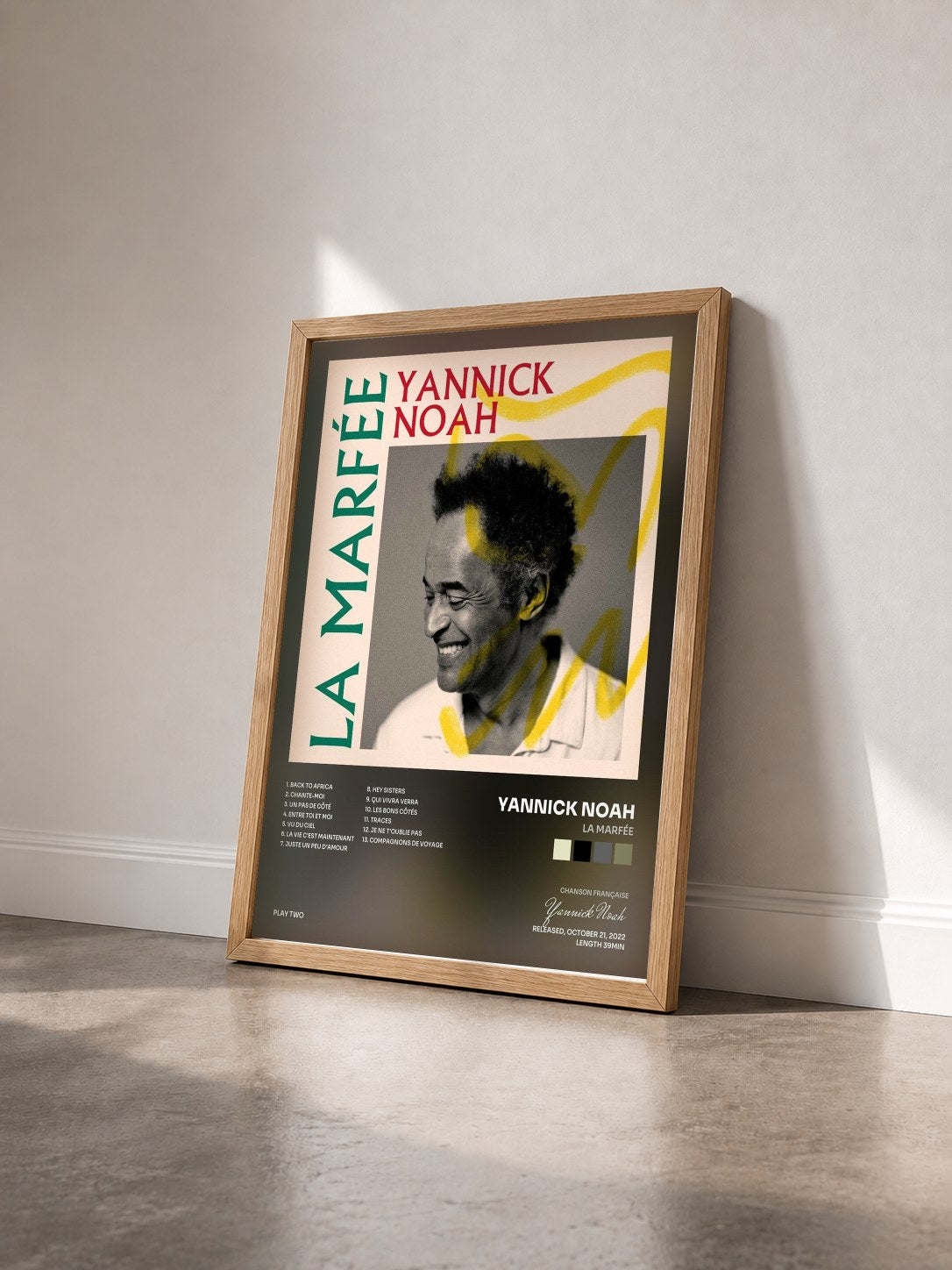 #bois Tableau de l'album La Marfée de Yannick Noah vu de trois quarts, cadre en bois brut