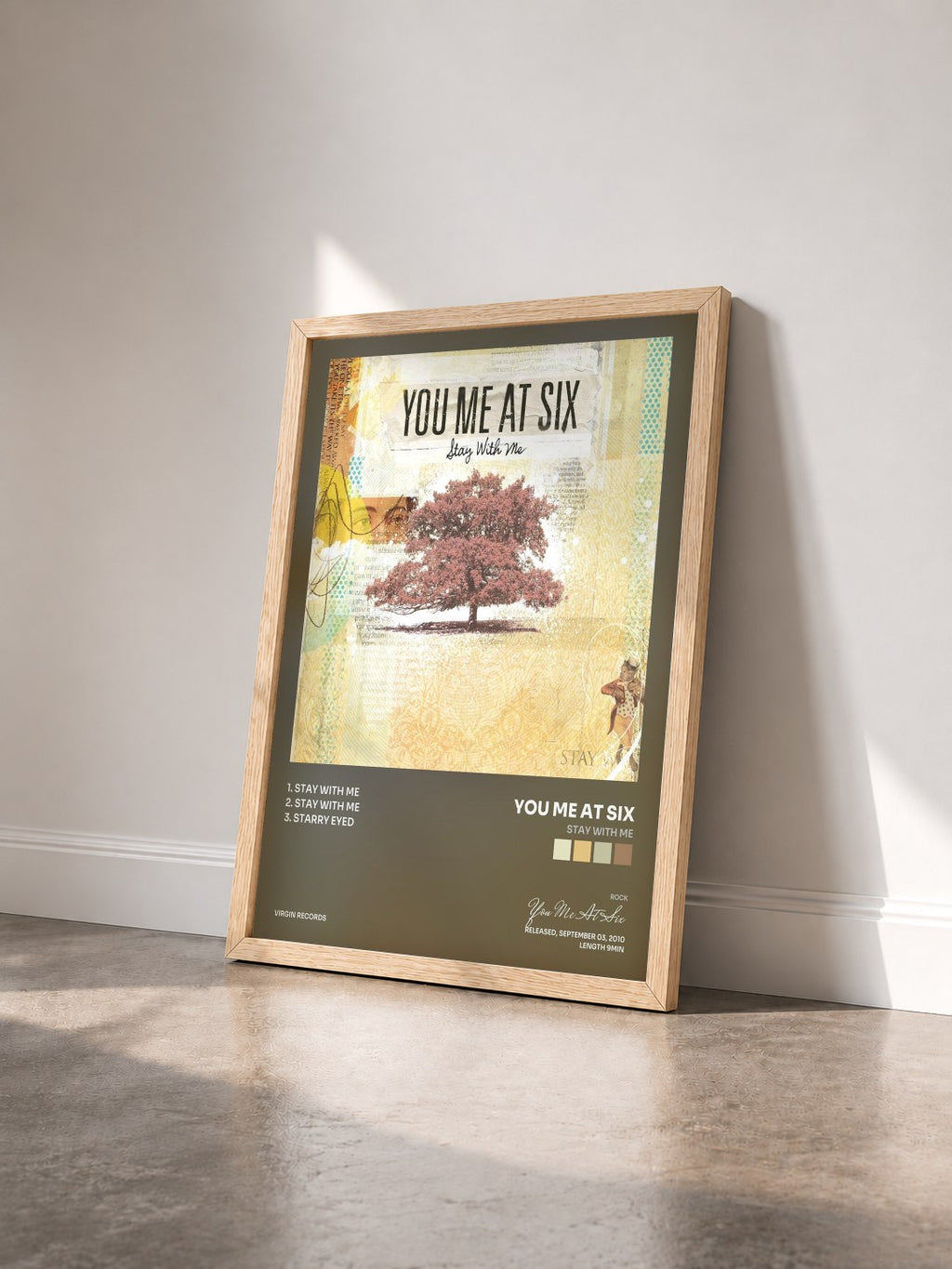 #bois Tableau de l'album Stay With Me de You Me At Six vu de trois quarts, cadre en bois brut