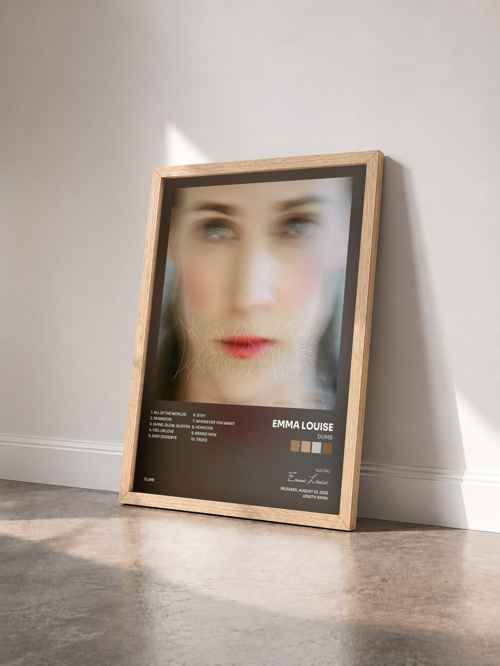 #bois Tableau de l'album DUMB de Emma Louise vu de trois quarts, cadre en bois brut