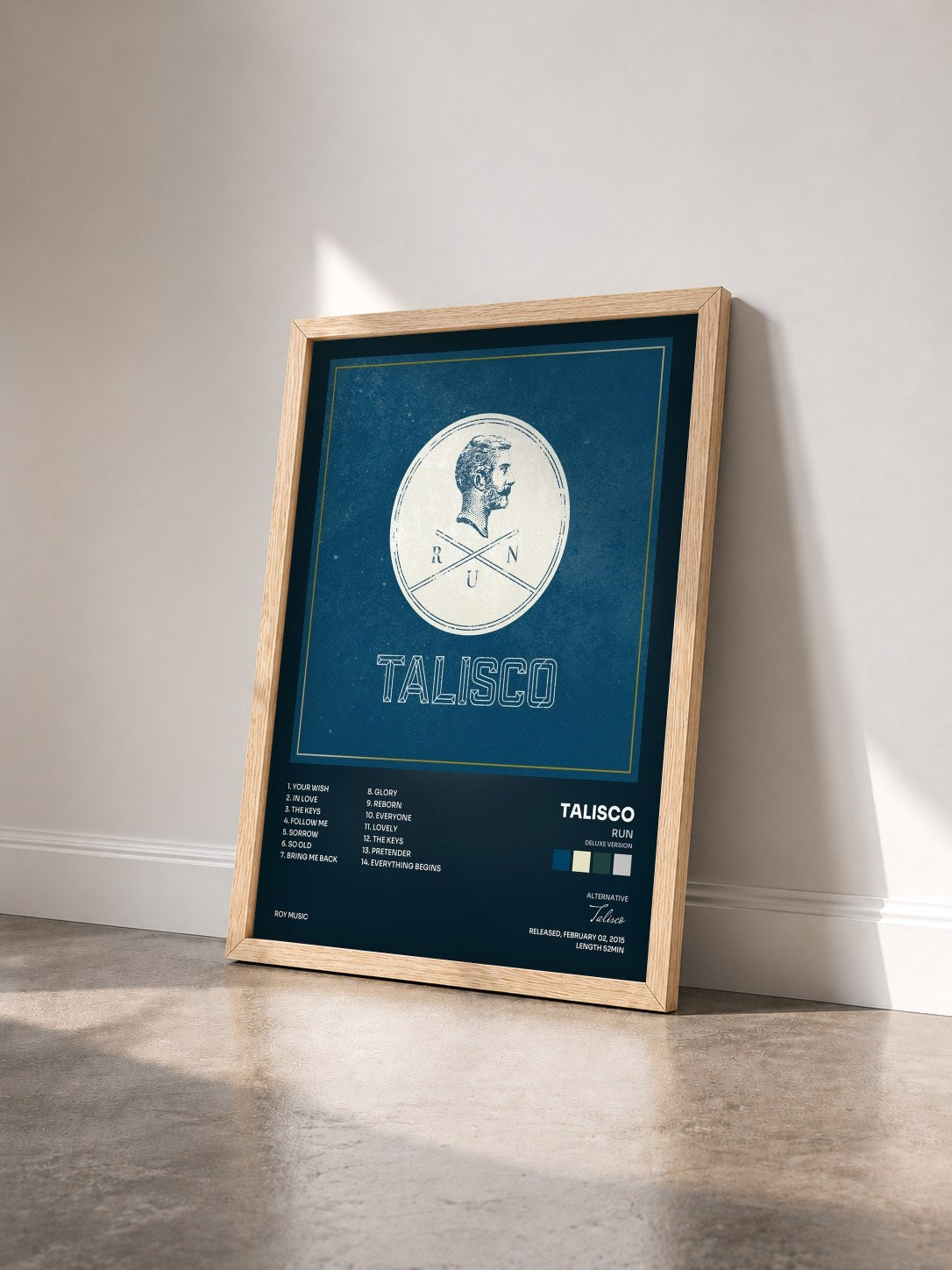 #bois Tableau de l'album Run (Deluxe Version) de Talisco vu de trois quarts, cadre en bois brut