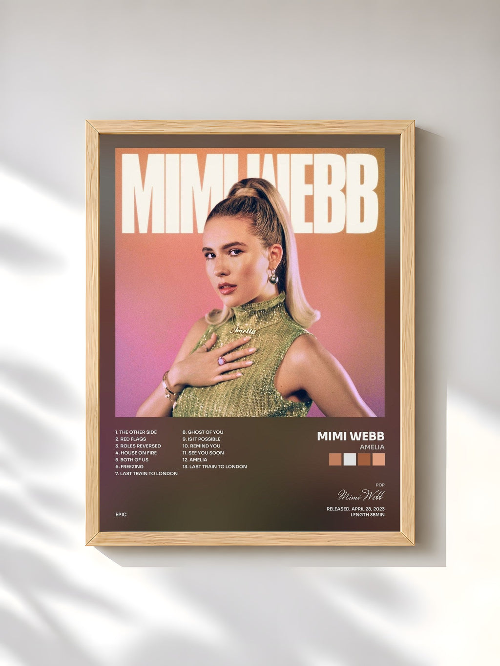#bois Tableau de l'album Amelia de Mimi Webb, cadre en bois brut, imprimé et encadré en France