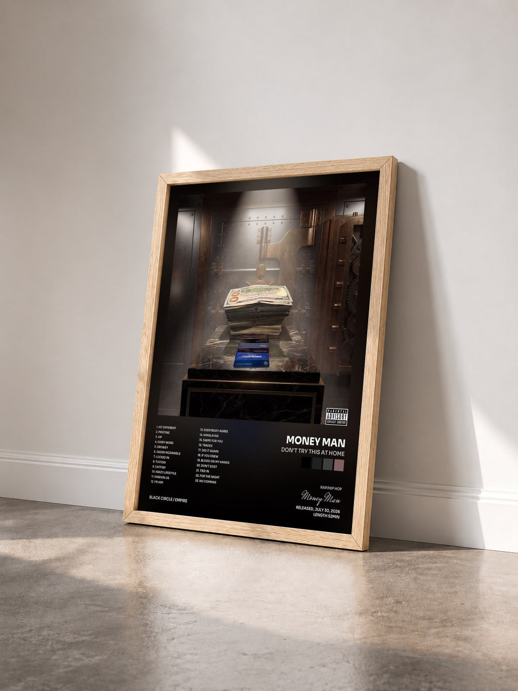 #bois Tableau de l'album Don't Try This At Home de Money Man vu de trois quarts, cadre en bois brut