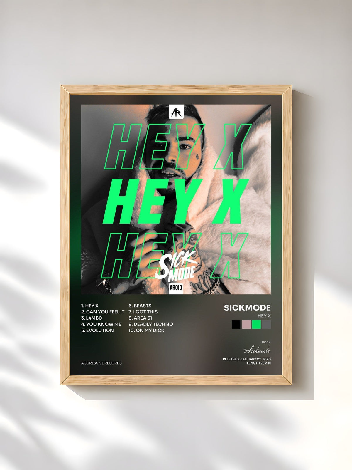 #bois Tableau de l'album Hey x de Sickmode, cadre en bois brut, imprimé et encadré en France