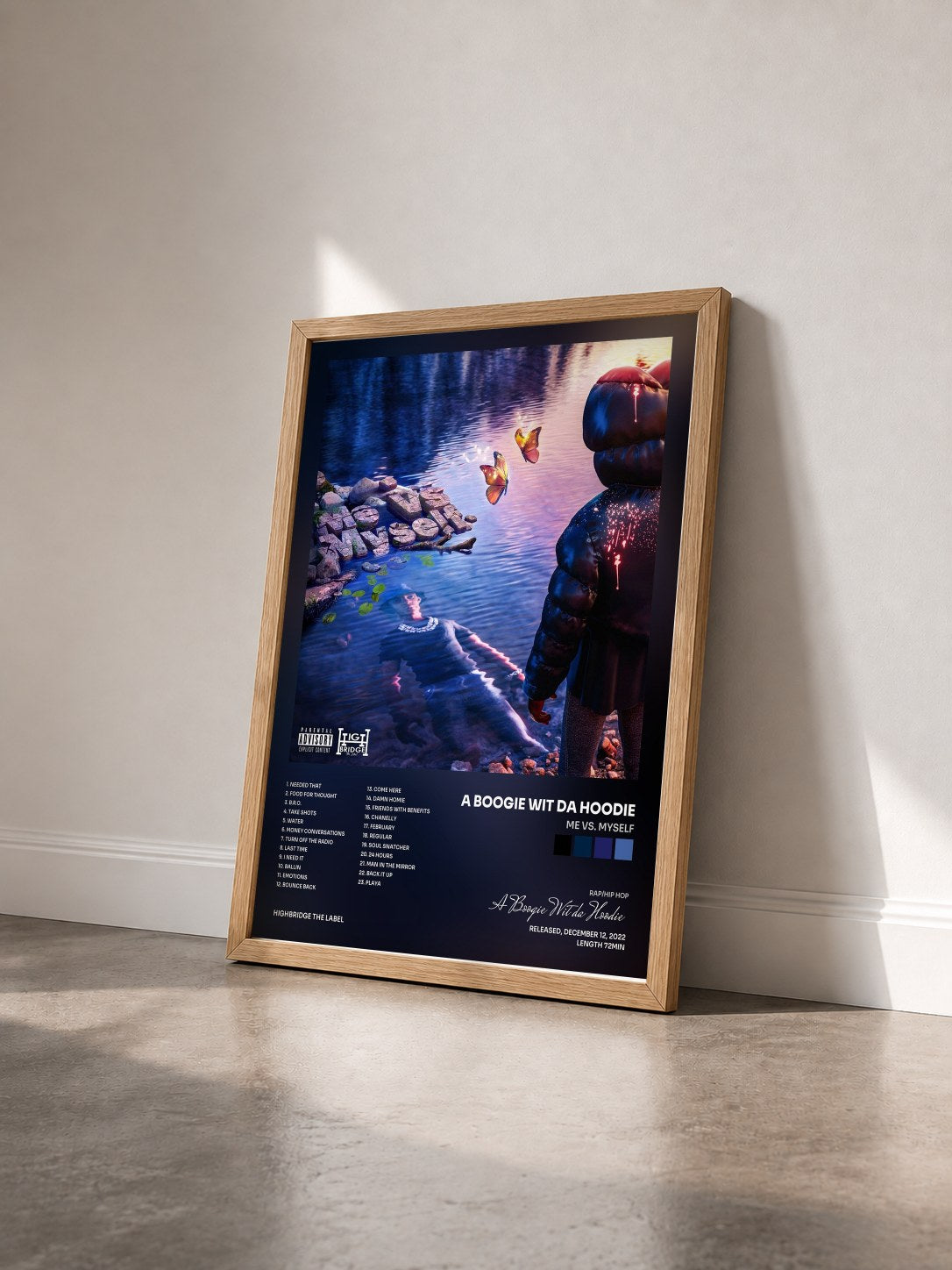 #bois Tableau de l'album Me vs. Myself de A Boogie Wit da Hoodie vu de trois quarts, cadre en bois brut