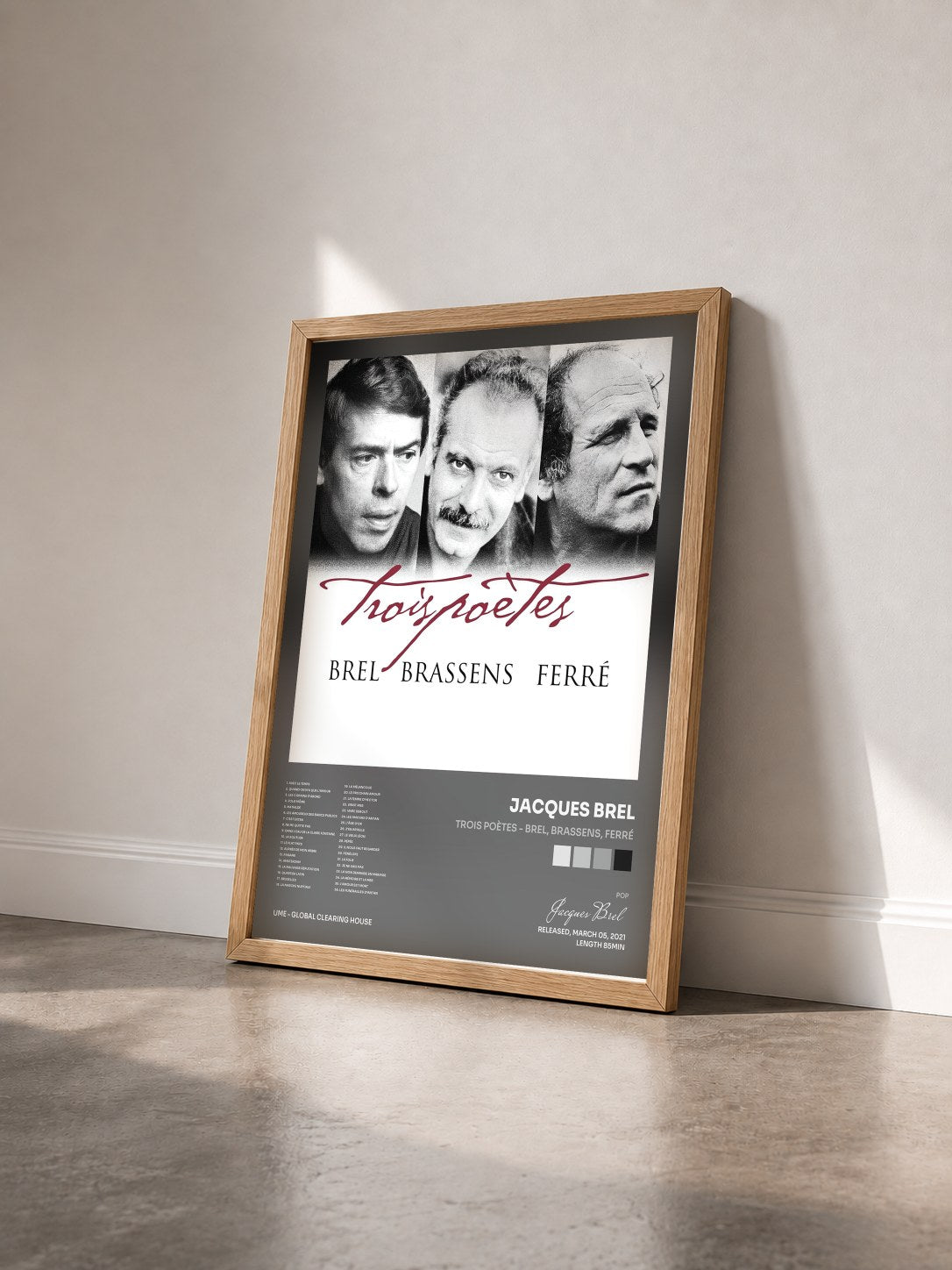 #bois Tableau de l'album Trois poètes - Brel, Brassens, Ferré de Jacques Brel vu de trois quarts, cadre en bois brut