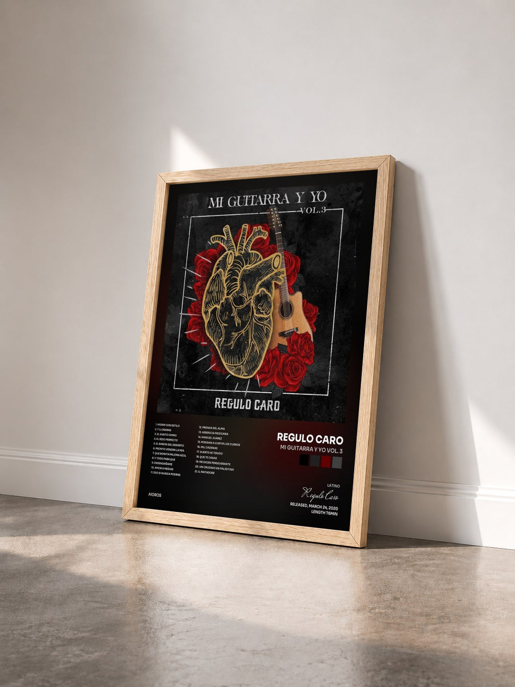 #bois Tableau de l'album Mi Guitarra y Yo Vol. 3 de Regulo Caro vu de trois quarts, cadre en bois brut