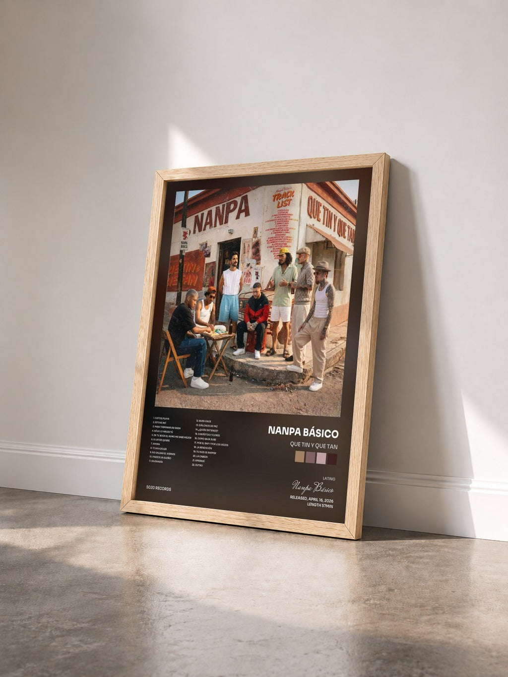 #bois Tableau de l'album Que Tin y Que Tan de Nanpa Básico vu de trois quarts, cadre en bois brut