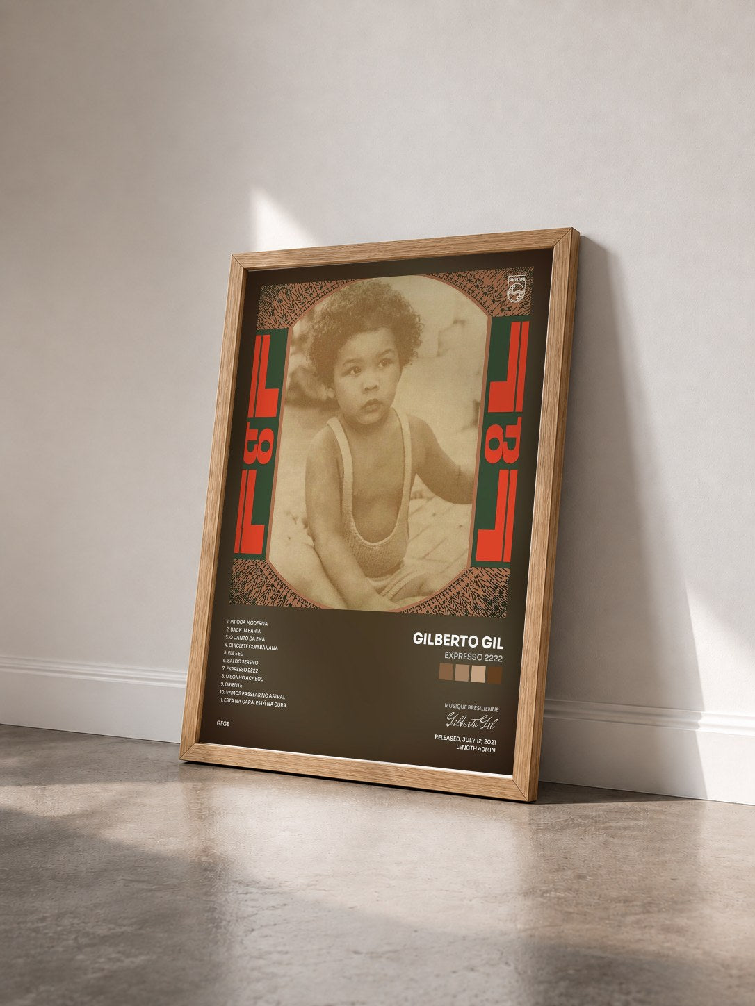 #bois Tableau de l'album Expresso 2222 de Gilberto Gil vu de trois quarts, cadre en bois brut