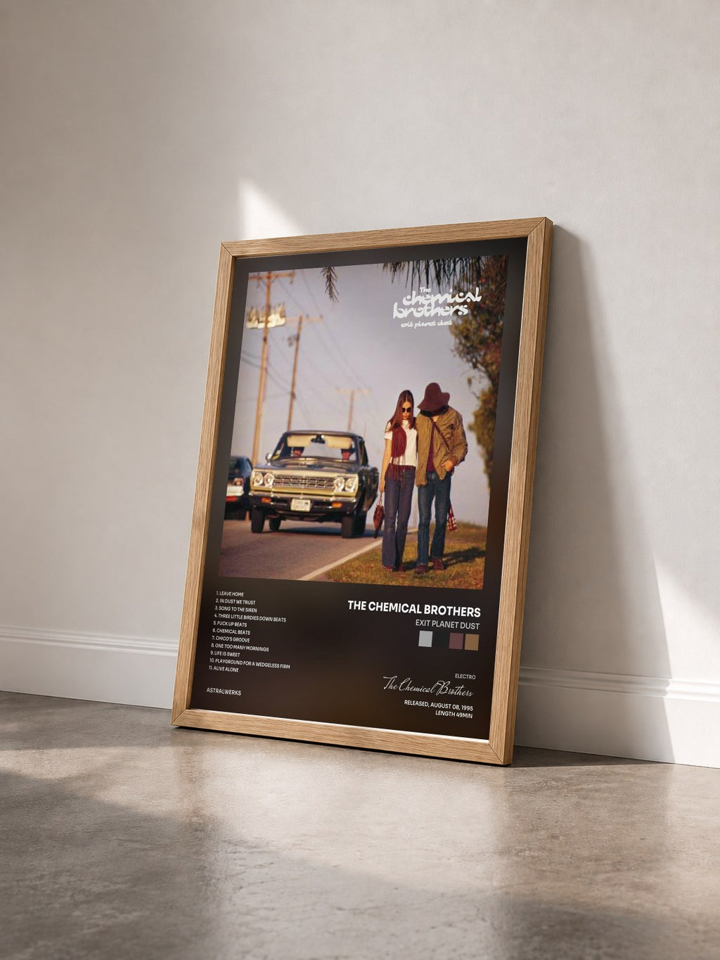 #bois Tableau de l'album Exit Planet Dust de The Chemical Brothers vu de trois quarts, cadre en bois brut