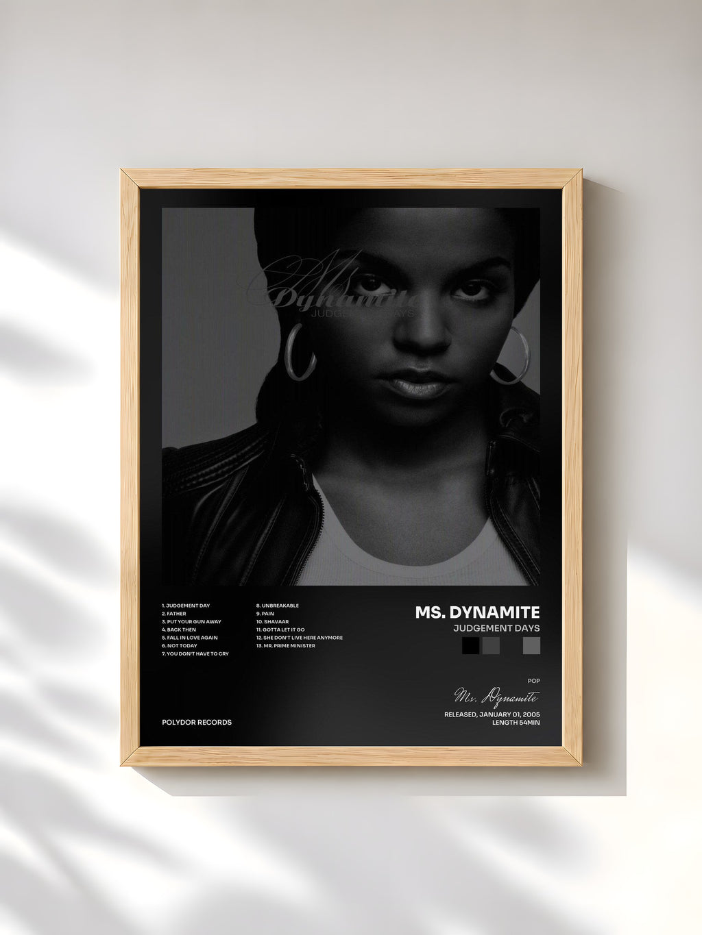 #bois Tableau de l'album Judgement Days de Ms. Dynamite, cadre en bois brut, imprimé et encadré en France