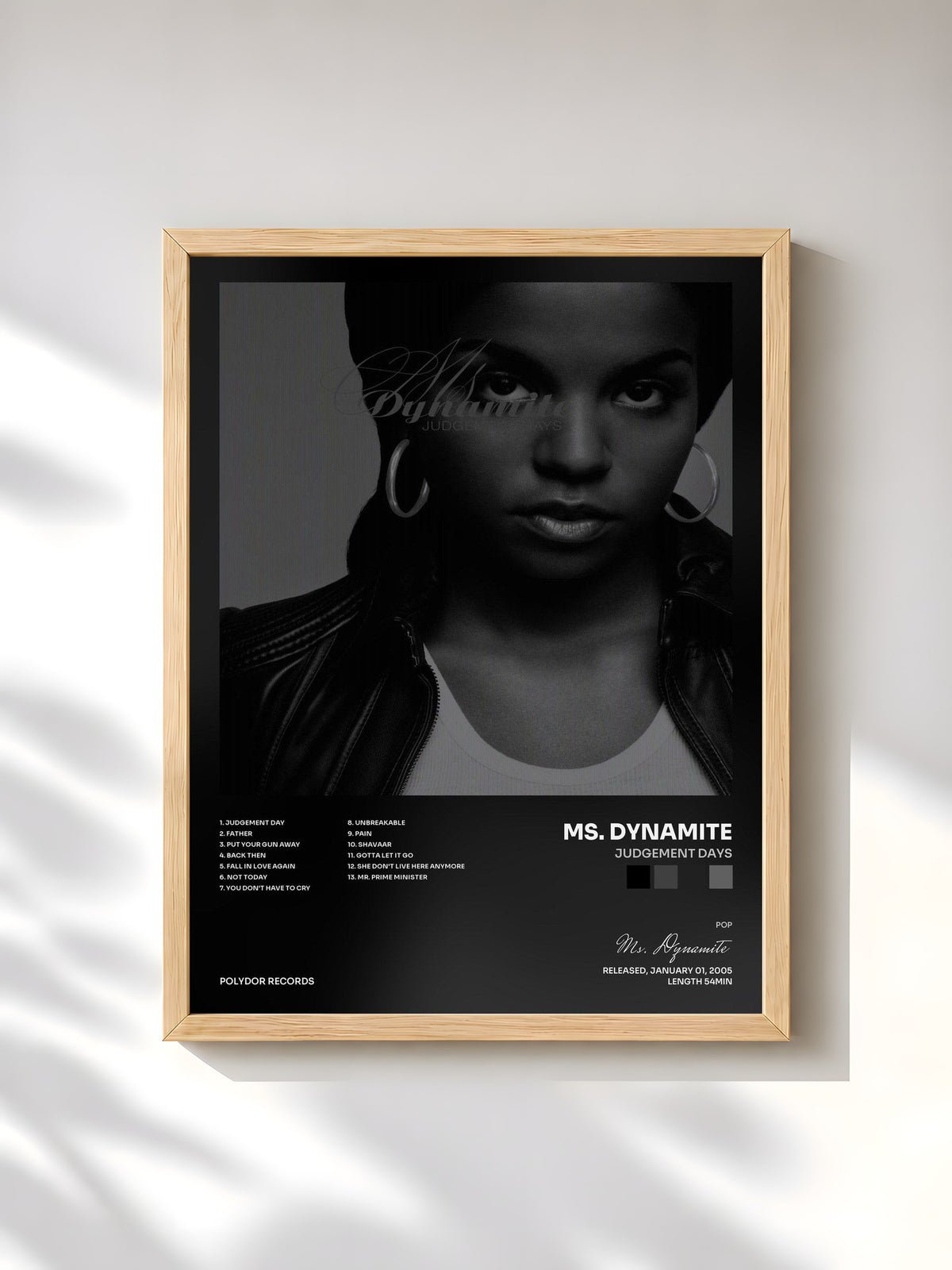 #bois Tableau de l'album Judgement Days de Ms. Dynamite, cadre en bois brut, imprimé et encadré en France