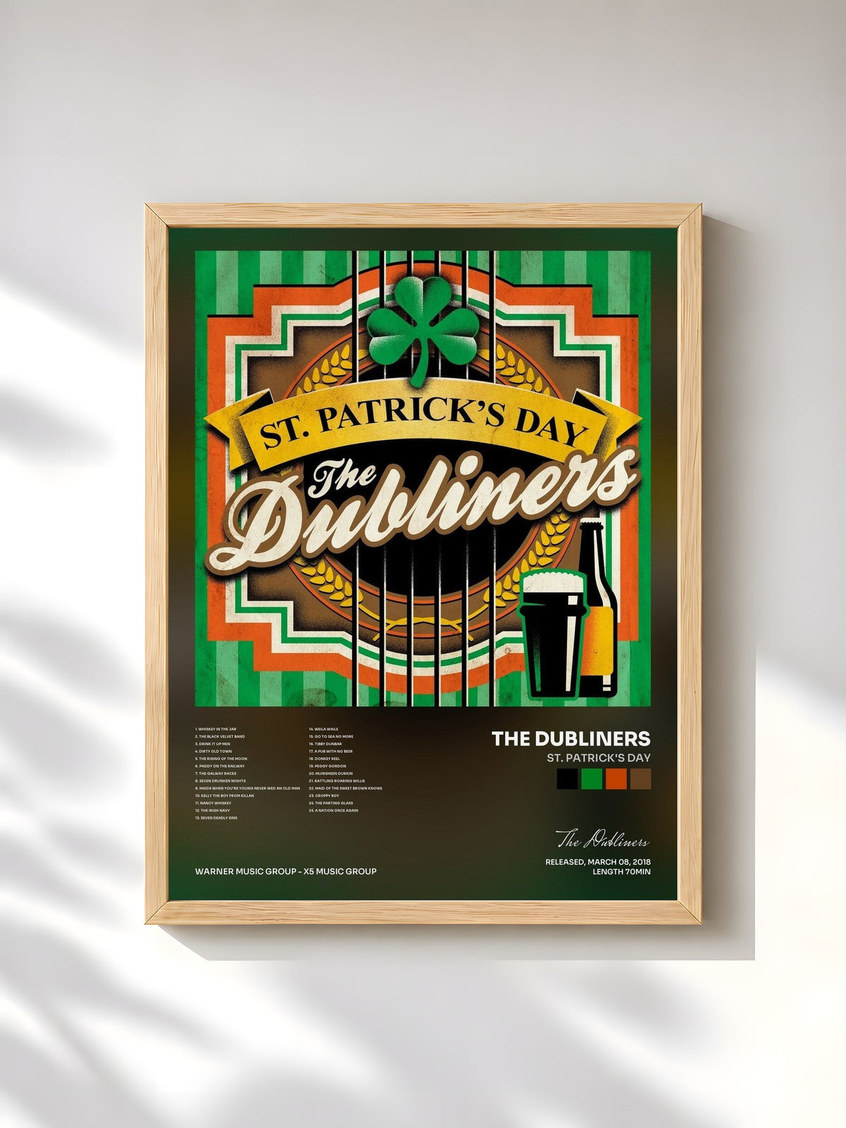 #bois Tableau de l'album St. Patrick's Day de The Dubliners, cadre en bois brut, imprimé et encadré en France