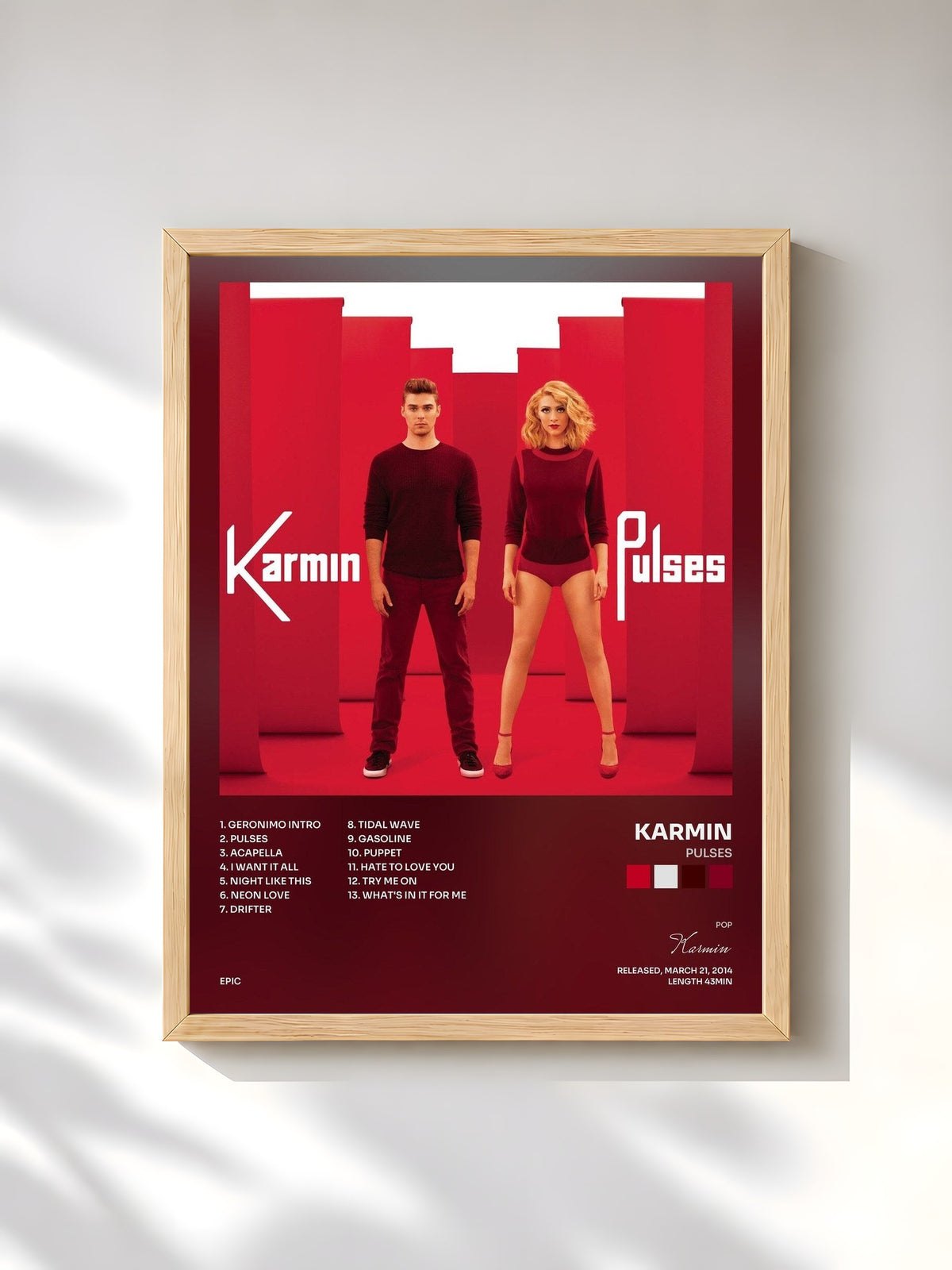 #bois Tableau de l'album Pulses de Karmin, cadre en bois brut, imprimé et encadré en France