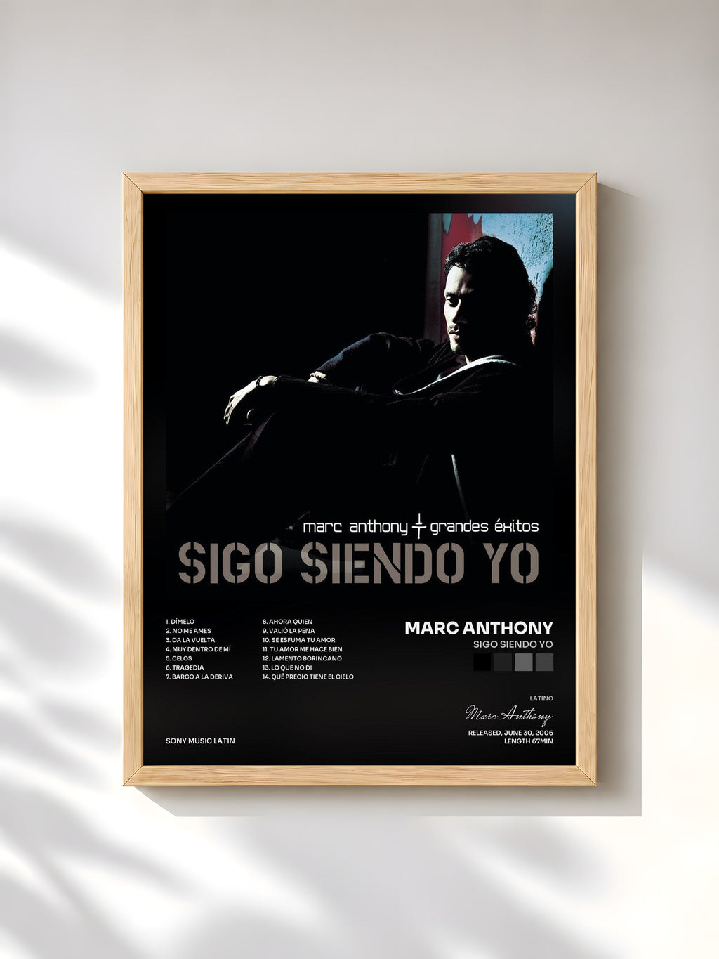 #bois Tableau de l'album Sigo Siendo Yo de Marc Anthony, cadre en bois brut, imprimé et encadré en France