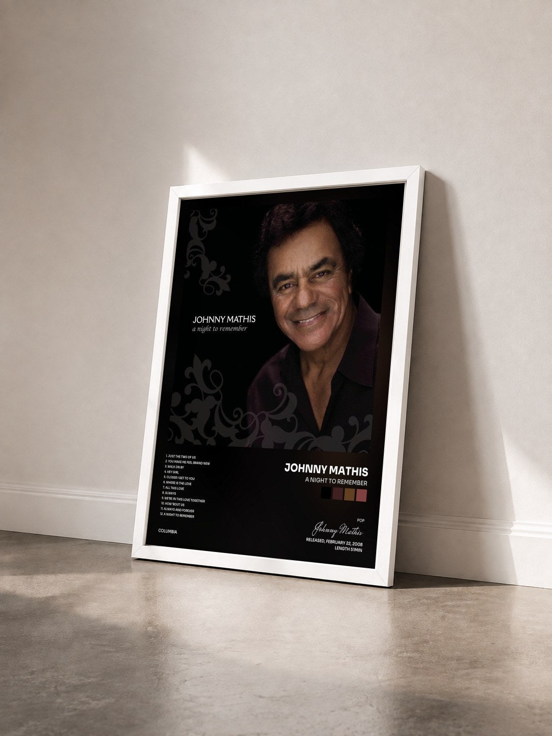 #blanc Tableau de l'album A Night To Remember de Johnny Mathis vu de trois quarts, cadre blanc