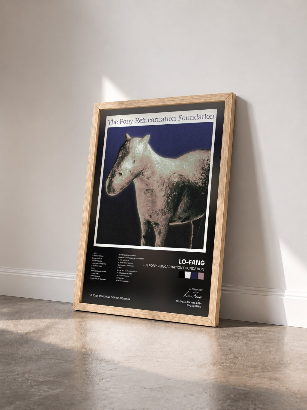 #bois Tableau de l'album The Pony Reincarnation Foundation de Lo-Fang vu de trois quarts, cadre en bois brut