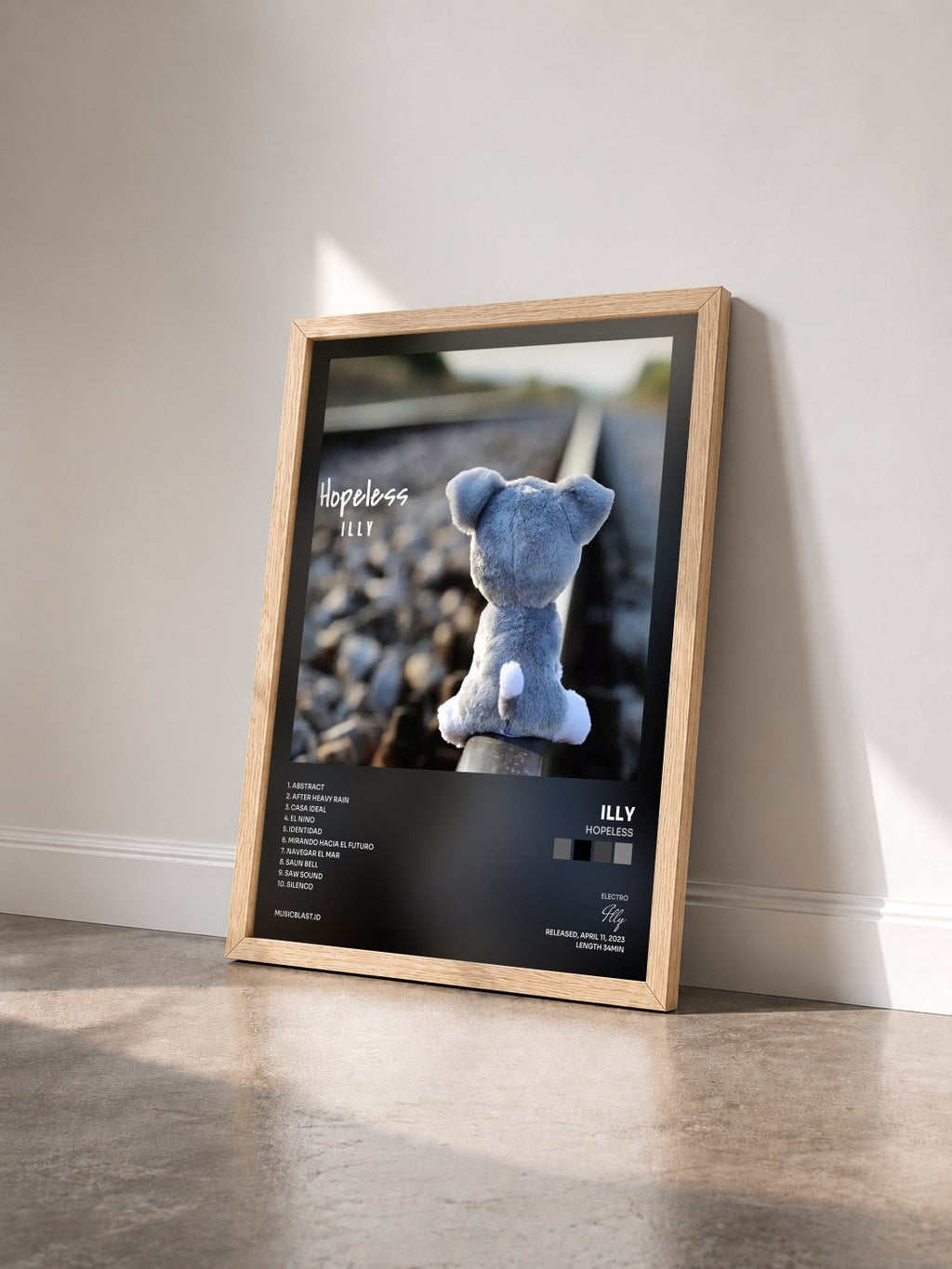 #bois Tableau de l'album Hopeless de Illy vu de trois quarts, cadre en bois brut