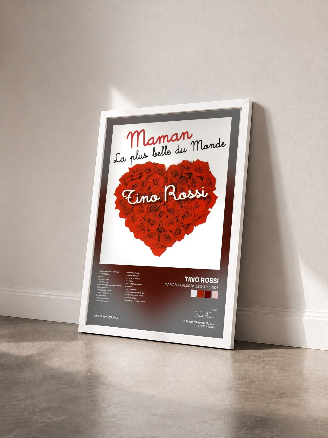 #blanc Tableau de l'album Maman La Plus Belle Du Monde de Tino Rossi vu de trois quarts, cadre blanc