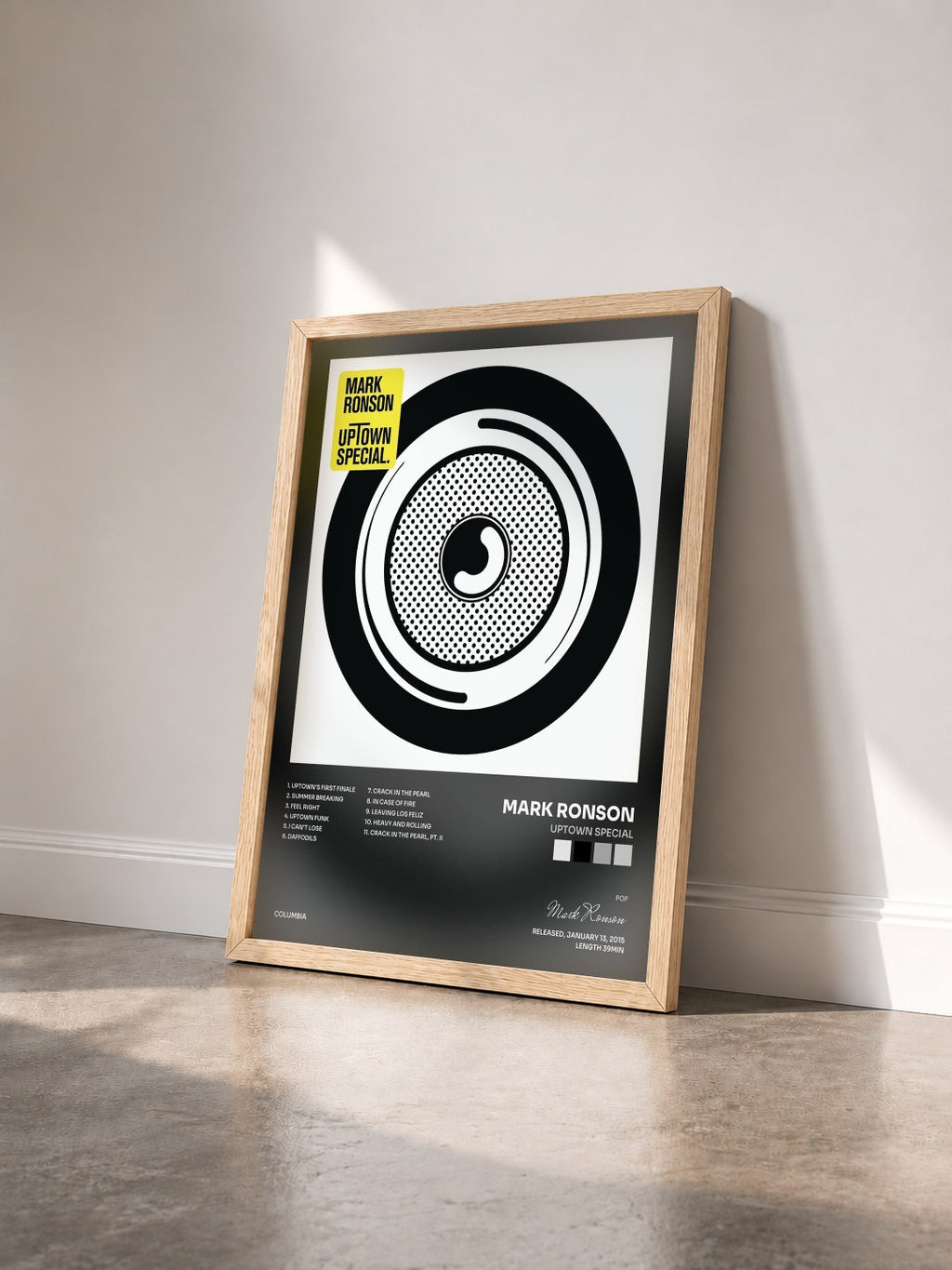 #bois Tableau de l'album Uptown Special de Mark Ronson vu de trois quarts, cadre en bois brut