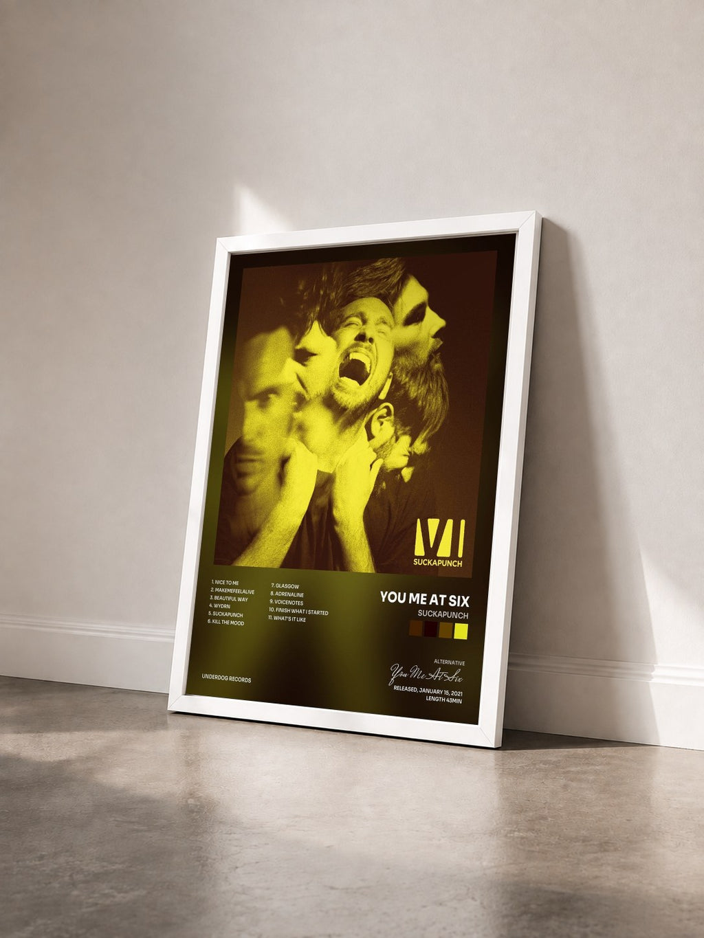 #blanc Tableau de l'album SUCKAPUNCH de You Me At Six vu de trois quarts, cadre blanc