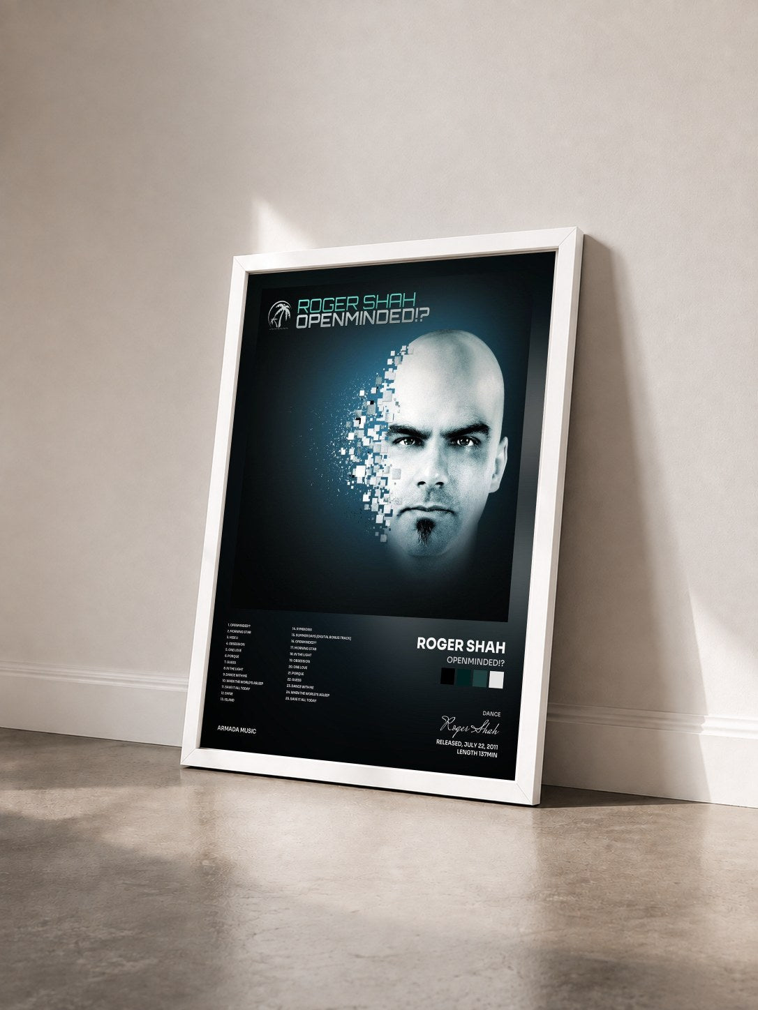 #blanc Tableau de l'album Openminded!? de Roger Shah vu de trois quarts, cadre blanc