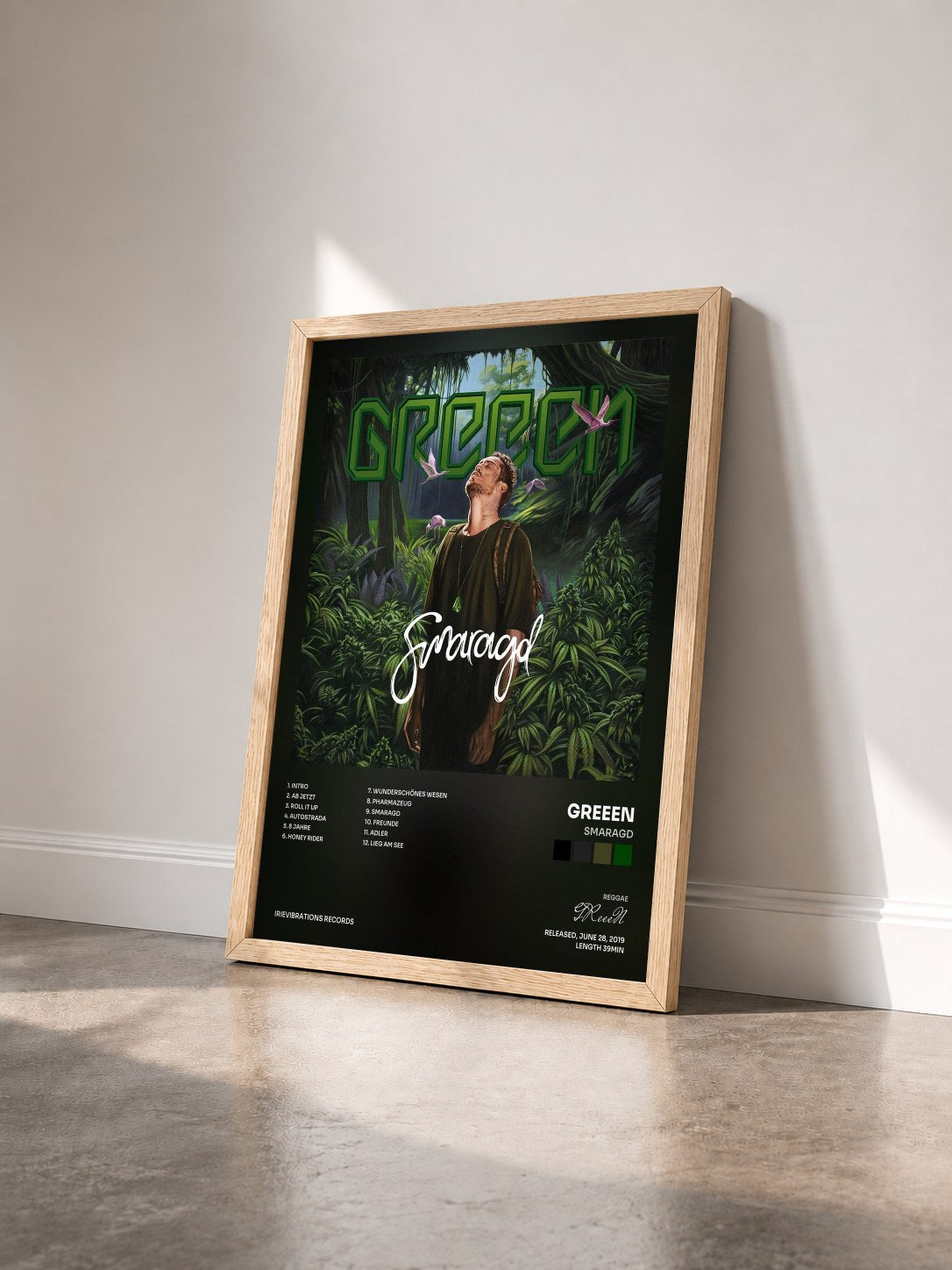 #bois Tableau de l'album Smaragd de GReeeN vu de trois quarts, cadre en bois brut