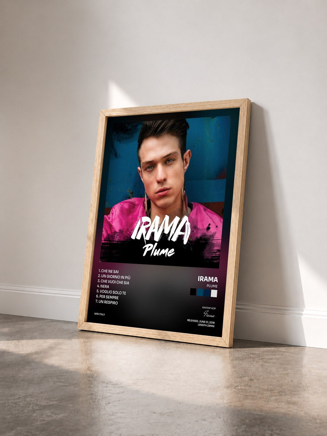 #bois Tableau de l'album Plume de Irama vu de trois quarts, cadre en bois brut