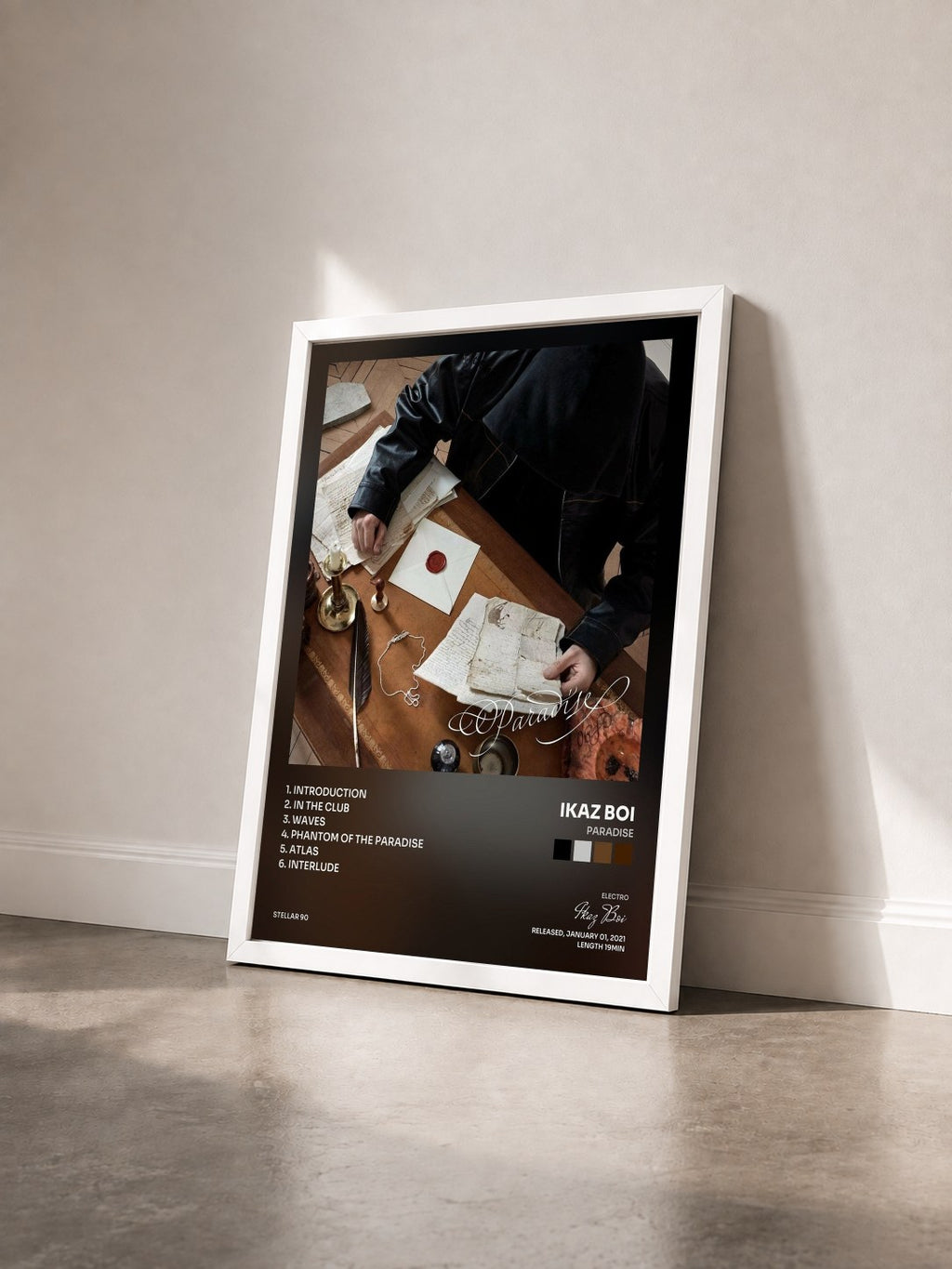 #blanc Tableau de l'album Paradise de Ikaz Boi vu de trois quarts, cadre blanc
