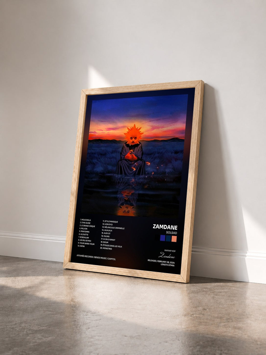 #bois Tableau de l'album SOLSAD de Zamdane vu de trois quarts, cadre en bois brut