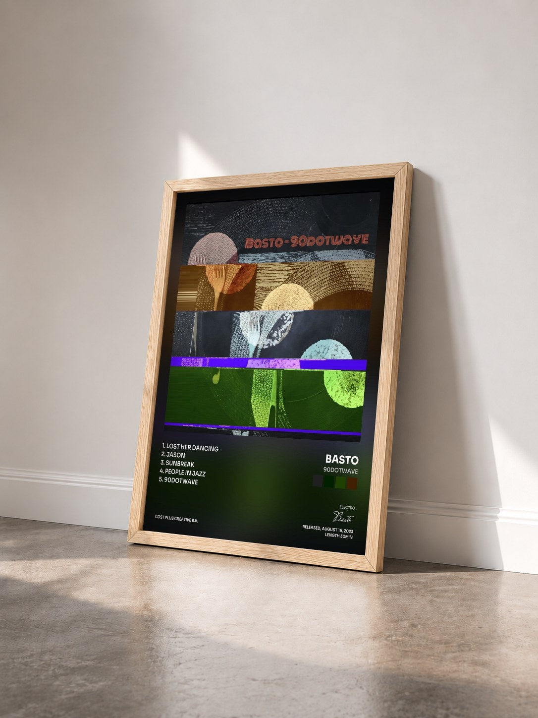 #bois Tableau de l'album 90DotWave de Basto vu de trois quarts, cadre en bois brut