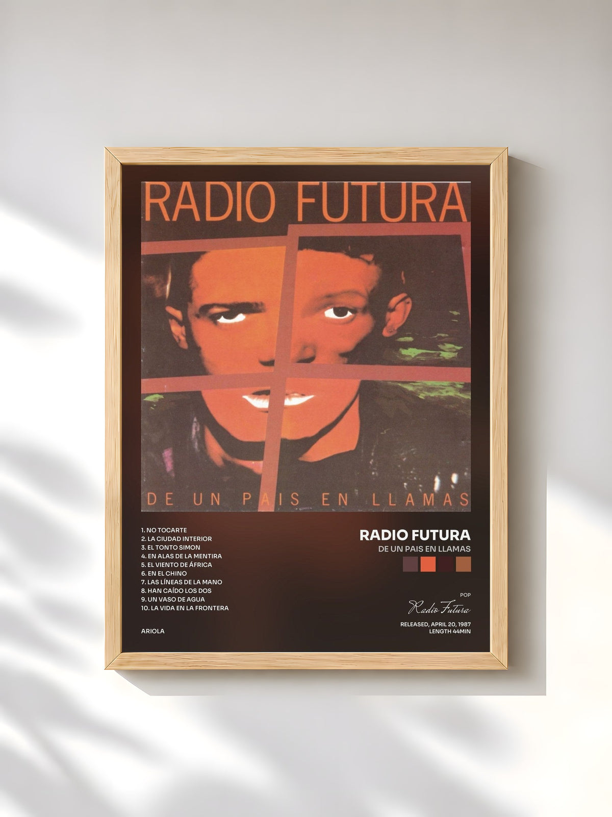 #bois Tableau de l'album De un Pais en Llamas de Radio Futura, cadre en bois brut, imprimé et encadré en France