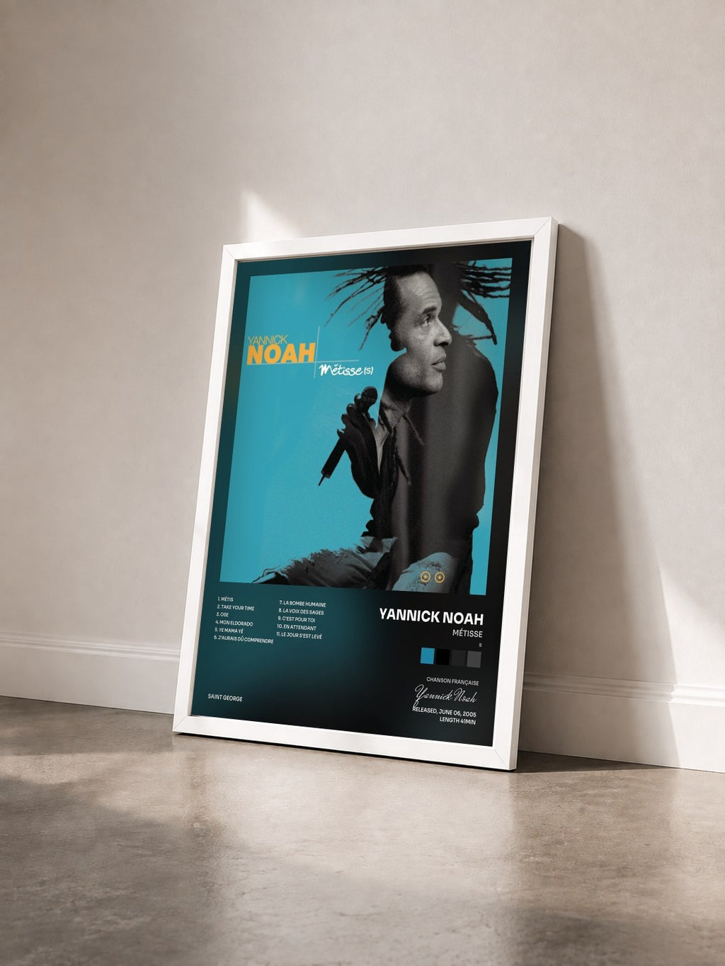 #blanc Tableau de l'album Métisse(s) de Yannick Noah vu de trois quarts, cadre blanc