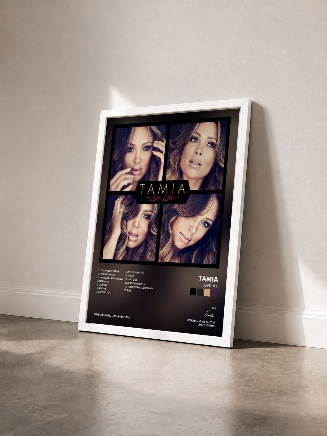 #blanc Tableau de l'album Love Life de Tamia vu de trois quarts, cadre blanc
