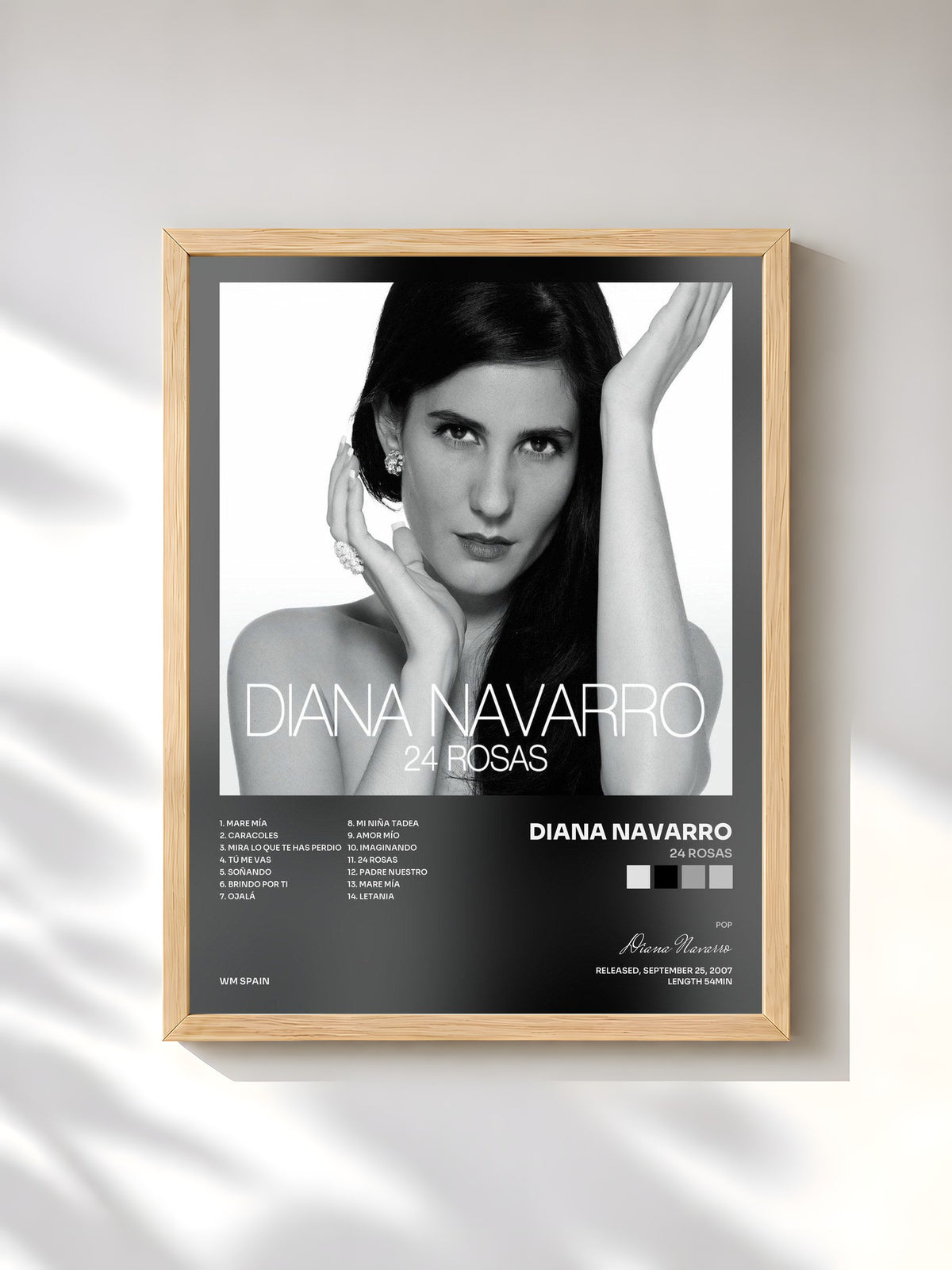 #bois Tableau de l'album 24 Rosas de Diana Navarro, cadre en bois brut, imprimé et encadré en France