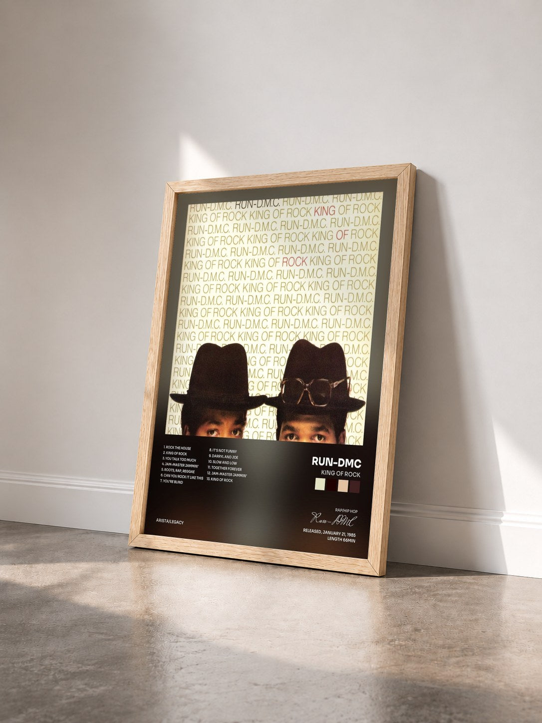 #bois Tableau de l'album King Of Rock de Run-DMC vu de trois quarts, cadre en bois brut