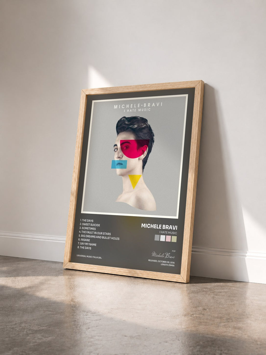 #bois Tableau de l'album I Hate Music de Michele Bravi vu de trois quarts, cadre en bois brut