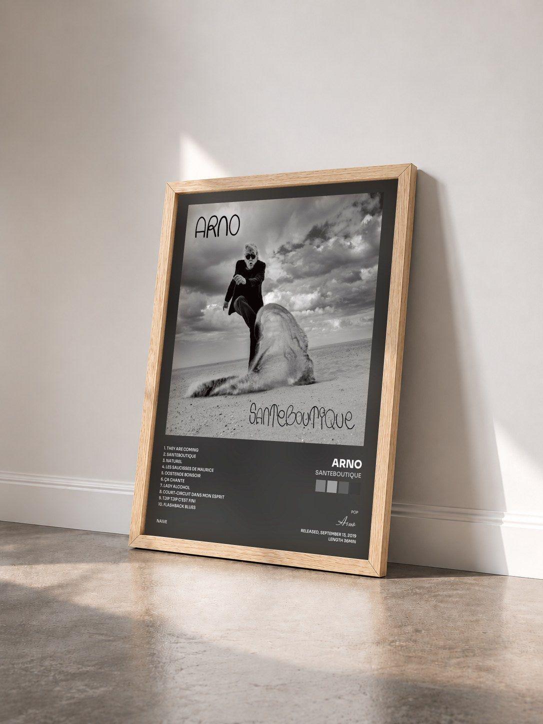 #bois Tableau de l'album Santeboutique de Arno vu de trois quarts, cadre en bois brut