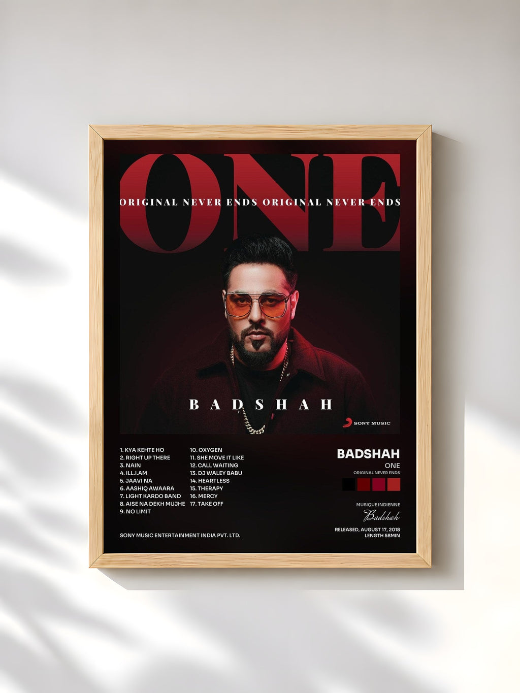 #bois Tableau de l'album ONE (Original Never Ends) de Badshah, cadre en bois brut, imprimé et encadré en France